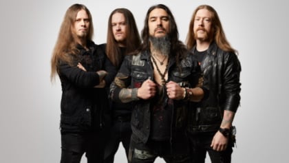 ROBB FLYNN On MACHINE HEAD's New Live Show: 'It's The Biggest Production We've Ever Had In Our 30-Year Career'