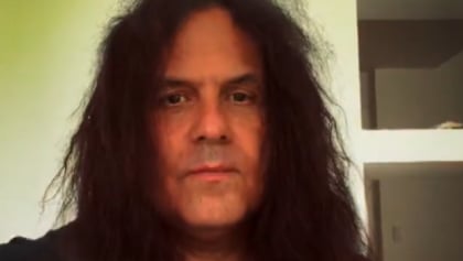 KREATOR's MILLE PETROZZA Doesn't Let Fan Criticism Influence His Songwriting: 'You Can't Be Everyone's Darling'