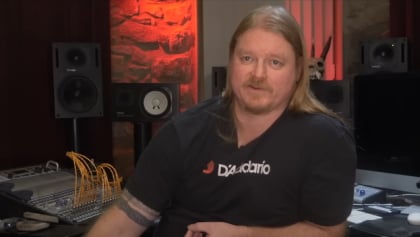 AMON AMARTH Guitarist On Downside Of Touring: 'There's Nothing Fun In Traveling'
