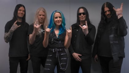 ARCH ENEMY's MICHAEL AMOTT Is 'Not A Fan' Of Bands 'That Do The Screaming And The Clean Vocal'