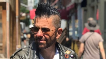 Former 'Headbangers Ball' Host RIKI RACHTMAN To 'Tell All' Live On Stage