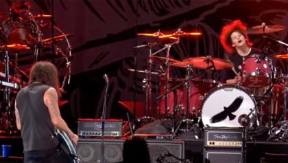 See TAYLOR HAWKINS's Son SHANE Perform 'My Hero' With FOO FIGHTERS