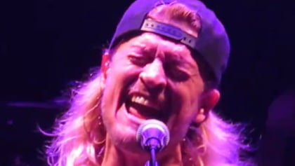 PUDDLE OF MUDD Releases Music Video For 'My Kind Of Crazy'