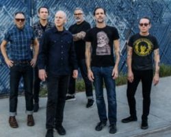 BAD RELIGION Hopes To Have New Music Recorded Next Year