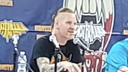Watch: SLIPKNOT's COREY TAYLOR Tears Up While Reflecting On His Fistfight And Eventual Reconciliation With SID WILSON