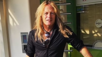 DOUG ALDRICH Looks Back On His Songwriting Collaboration With WHITESNAKE's DAVID COVERDALE