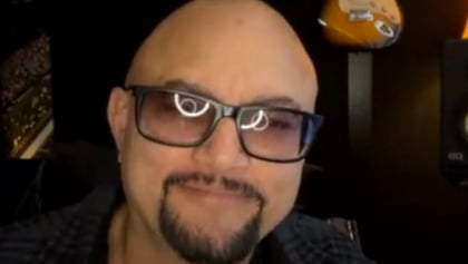 Ex-QUEENSRŸCHE Vocalist GEOFF TATE: 'I'll Keep Singing Songs Until I Can't Do It Anymore'