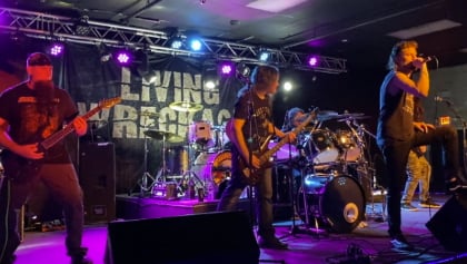 Watch ANTHRAX And SHADOWS FALL Members Perform ALICE IN CHAINS And AUDIOSLAVE Covers
