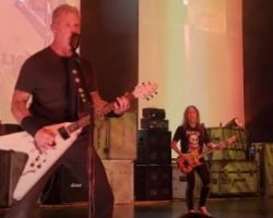 Watch: METALLICA Plays Special Concert Consisting Of Songs From First Two Albums To Honor JONNY And MARSHA ZAZULA