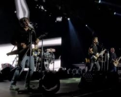Watch: NICKELBACK Plays First Concert In More Than Three Years