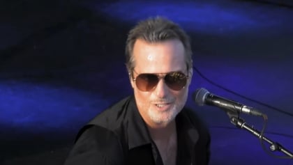 ROBERT DELEO Has 'Some Ideas Coming Together' For Next STONE TEMPLE PILOTS Album