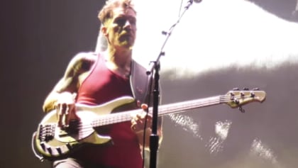 RAGE AGAINST THE MACHINE Bassist TIM COMMERFORD Launches New Trio 7D7D