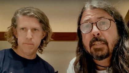 DAVE GROHL And GREG KURSTIN Share Cover Of BLOOD, SWEAT & TEARS' 'Spinning Wheel' As Part Of This Year's 'Hanukkah Sessions'