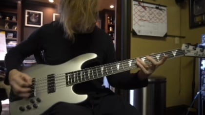 DAVE MUSTAINE Shares Video Of Him 'Writing' Bass Line For MEGADETH Song 'Dogs Of Chernobyl'