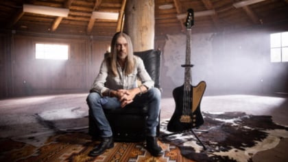PANTERA's REX BROWN Is 'Feeling Pretty Damn Good' Less Than A Week After Testing Positive For COVID-19