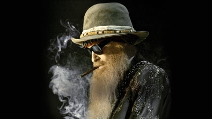 ZZ TOP's BILLY GIBBONS To Be Joined By MATT SORUM For June/July 2023 European Tour