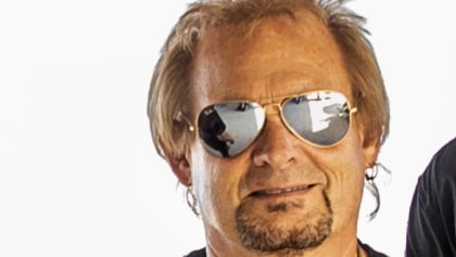 Ex-VAN HALEN Bassist MICHAEL ANTHONY To Perform At 'Save The Heartbeat' Fundraising Event And Concert
