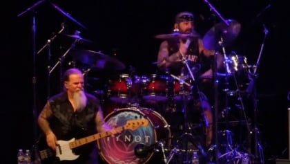 Watch MIKE PORTNOY, FRANK BELLO Perform At Tribute Concert To Late RUSH Drummer NEIL PEART