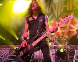 Watch: ANTHRAX's FRANK BELLO Shares Details Of His Signature CHARVEL Bass And EMG Pickups