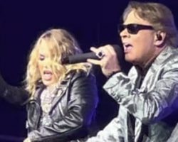 Watch: AXL ROSE Joins CARRIE UNDERWOOD At Los Angeles Concert To Sing GUNS N' ROSES' 'Welcome To The Jungle'