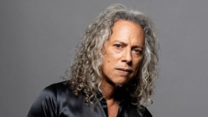 METALLICA's KIRK HAMMETT Explains Why He Uses Wah Pedal So Much