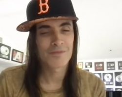 NUNO BETTENCOURT On Performing With RIHANNA At Super Bowl: 'The Hell With The NFL For Not Giving Any Love To The Band'