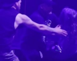 MORBID ANGEL Guitarist TREY AZAGTHOTH Collapses On Stage During Tampa Concert