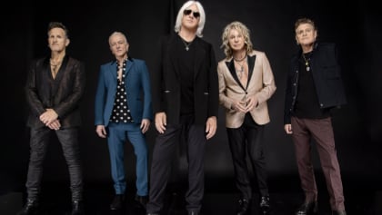 DEF LEPPARD Releases Video For 'Hysteria' From 'Drastic Symphonies' Album