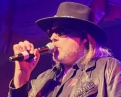 DON DOKKEN To Fans Criticizing His Vocal Performance: 'If I Can't Sing The Way They Remember Me, Then Just Don't Come To The Show'