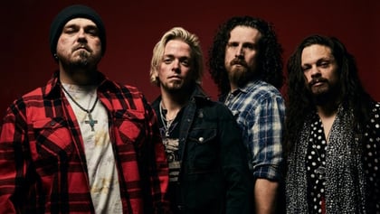 BLACK STONE CHERRY's CHRIS ROBERTSON: 'We're Happy As Hell To Still Be Doing It All These Years Later'