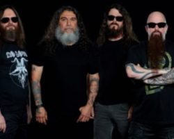 It's Official: SLAYER Reunites, Announces First Shows In Five Years
