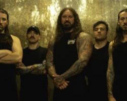 AS I LAY DYING Is 'Ironing Out The Details' Of New Record Deal