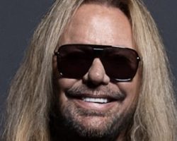 MÖTLEY CRÜE's VINCE NEIL To Serve As Grand Marshal Of This Year's Franklin Rodeo Parade