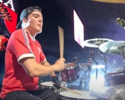 SEPULTURA Drummer GREYSON NEKRUTMAN Slices Fingers Open During Panama Concert, Still Manages To Finish The Set
